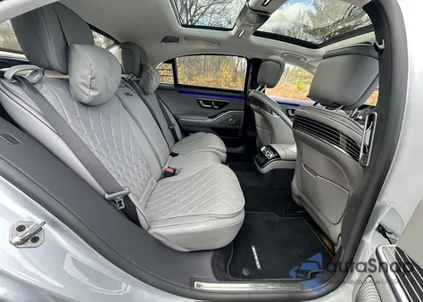 2021 Mercedes-Benz S 580 4Matic from USA, damaged, VIN W1K6G7GB8MA039284